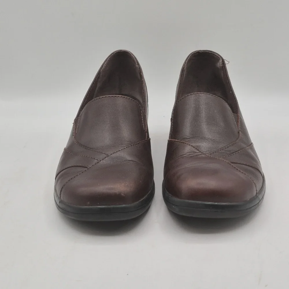 Clarks Shoes Womens Size 7.5M Brown Leather Slip On Wedge Comfort‎ Loafers